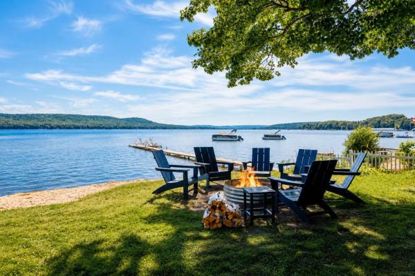 Camp Haven Heron House 5br Lakefront Retreat Glen Lake - Empire, MI