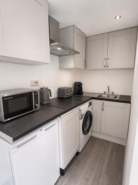 New Cosy Green Garden Hideaway West Kensington - Fulham