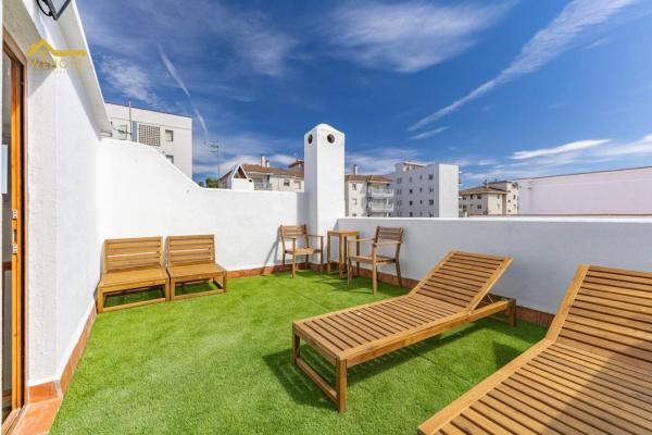 Beautiful House With Game Room In The Mediterranean - El Vendrell