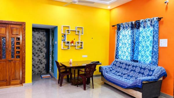 Nakshathra Guest House - Tamil Nadu