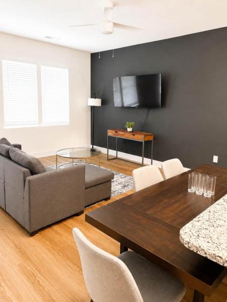 Roomy 3br Home In Wilmington,2bathroom King Bed - 威爾明頓