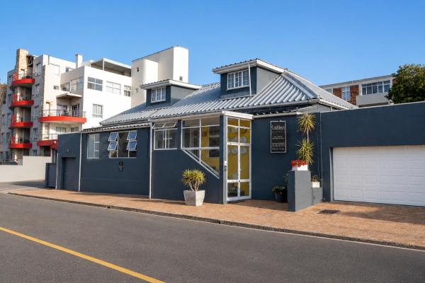 Loddey's Guesthouse By Beach Collection Winelands - Somerset West