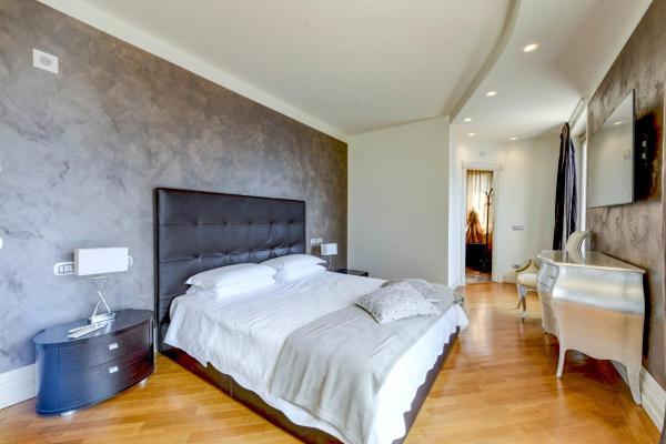 All Modern Comforts Lake Como - Como