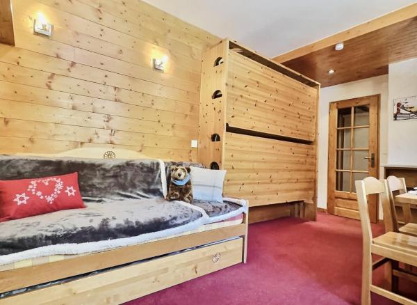 Résidence Rond-point Des Pistes Iii - Appartement 2 Pièces Pour 4 Personnes Situé à Val D’isère, Skis Aux Pieds Et à 500m Du Centre Du Village, Navettes Gratuites Au Mae-1798 - Val-d'Isère