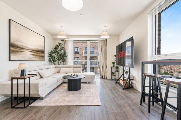 Luxury 2bed, Sleeps 6, Balcony, Near Wembley - Watford