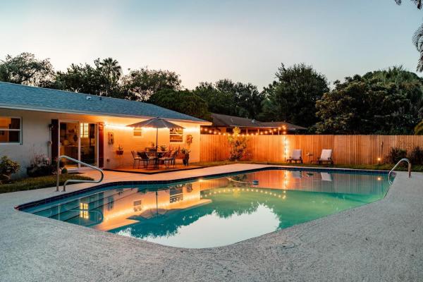 40-ft Private Pool - Pet-friendly 15 Min To Beach - Vero Beach, FL