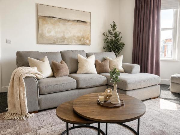 Holdsworth House Apartments - Leeds