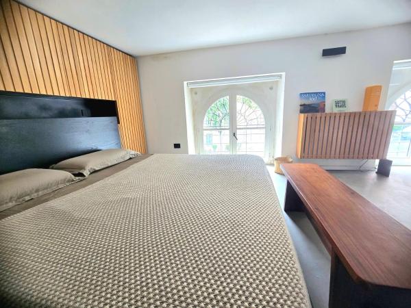 Designer Studio In Cagliari's Heart - Cagliari
