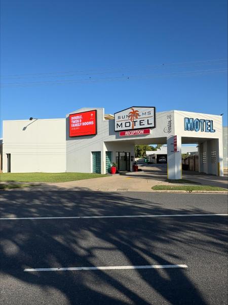 Sunpalms Motel - Rockhampton