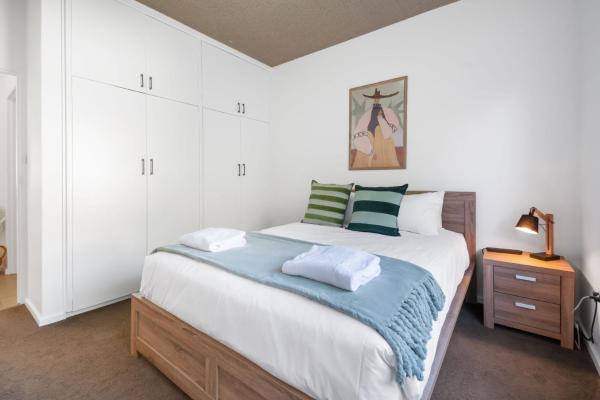 Simmons Retreat - Wagga Wagga
