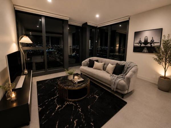 Luxurious City Skyline View Near Accor Stadium - Auburn
