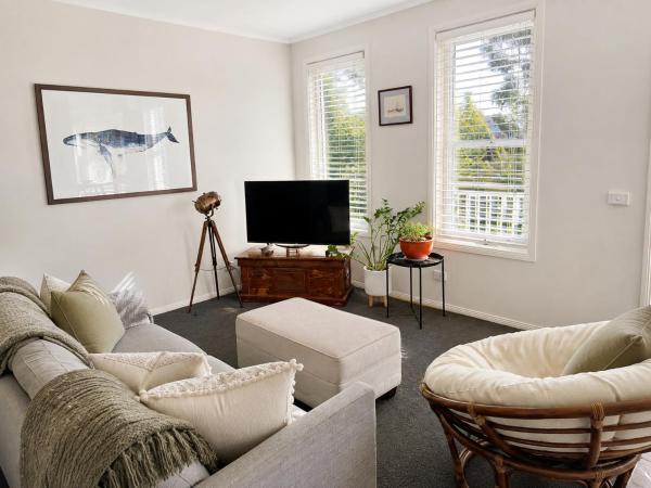 Simply Kensington By Ready Set Stay - Kensington
