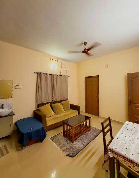 Orchid Homes - Cozy City Retreat Near Lulu Mall, Amrita Hospital - Kochi