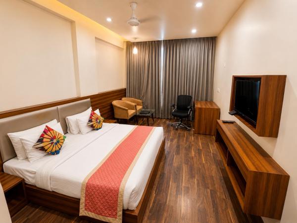 Hotel Regal By Rhythm - Dźajpur