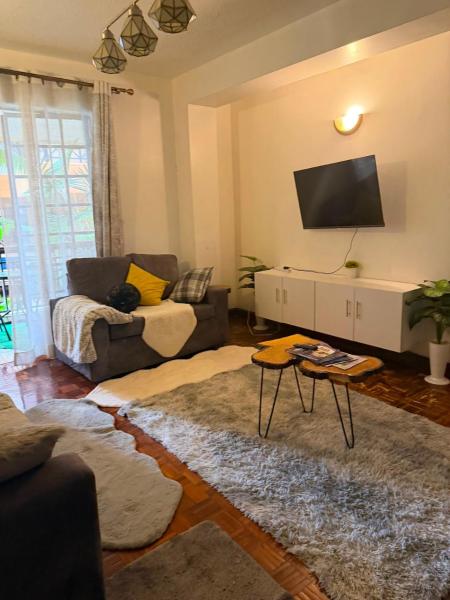 Modern 2 Bedroom Ensuite Apartment Via Milimani Rd - Nairobi