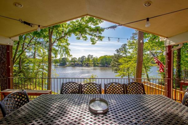 Lakefront House With Hot Tub Dock Game Room - 阿肯色州