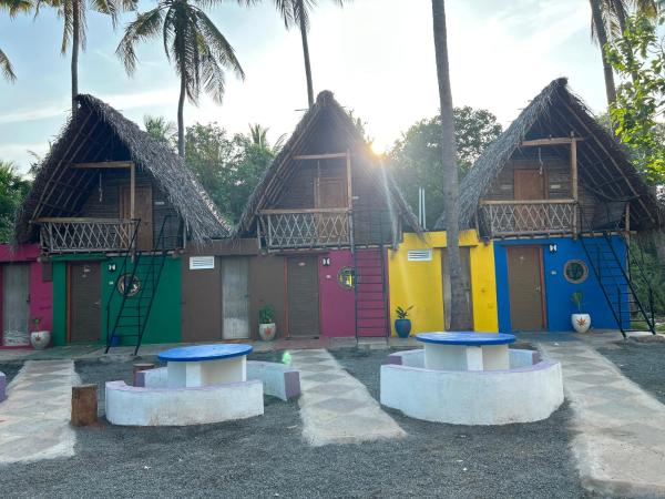 Nature Land - Play & Hutstay - Puducherry