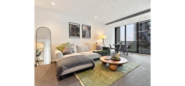 Luxury High-rise Escape 2 Bed 2 Bath Free Secure Parking Pool & Gym Heart Of Southbank - Brighton