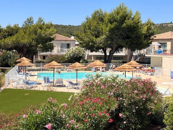 Apparemment Rdc Climatisé Avec Piscine, Terrasse Et Parking - App 1502 - Gruissan
