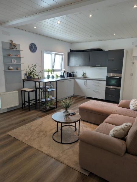 Moderne & Möblierte 60qm Wohnung - Bruchsal