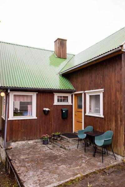 Rustic Traditional Home Near Vagar Airport - Faroe Islands