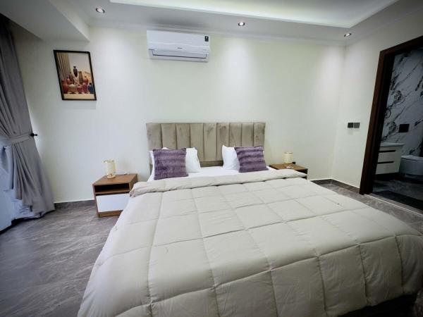 Floria Residence Premium One-bedroom Apartment - Accra