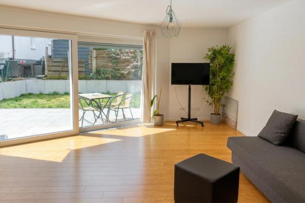 Hiloa Apartments - Stylish With Terrace & Garden - Esslingen am Neckar
