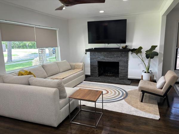 Simple Comforts Home - Midway Hollow North Dallas - Pets Welcome - Dallas, TX