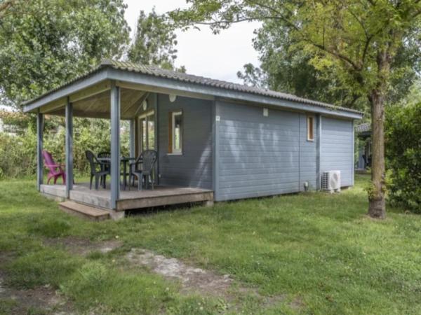 Coastal Family Cottage For Six - Oléron
