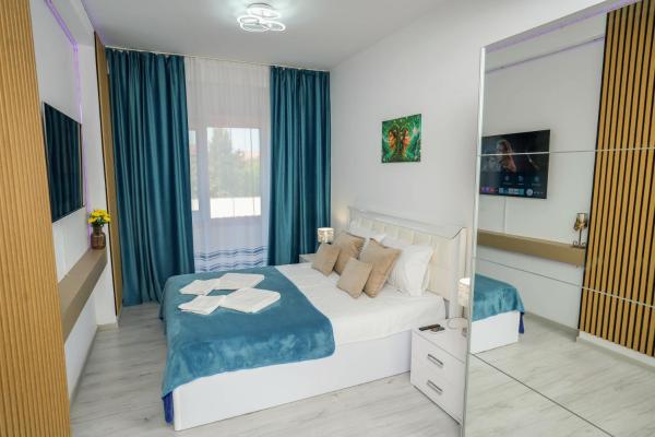 Moonlight Emerald Suite - Big Balcony & Covered Private Parking - By Realtrust - Giroc