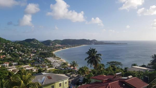 Grandanse Beach View 1 - 벨몬트