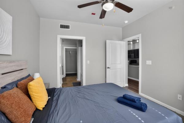 Modern 1br Retreat At Lancaster Urban Village - Bishop Arts District - Dallas