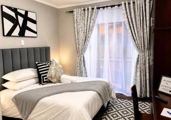The Prestige Bliss Studio - Bloemfontein