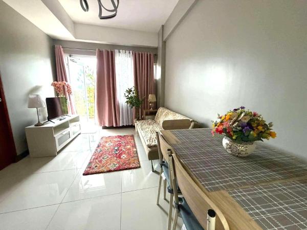 Mountain Mist - Parking - Fast Wi-fi - 2 Balconies - Baguio