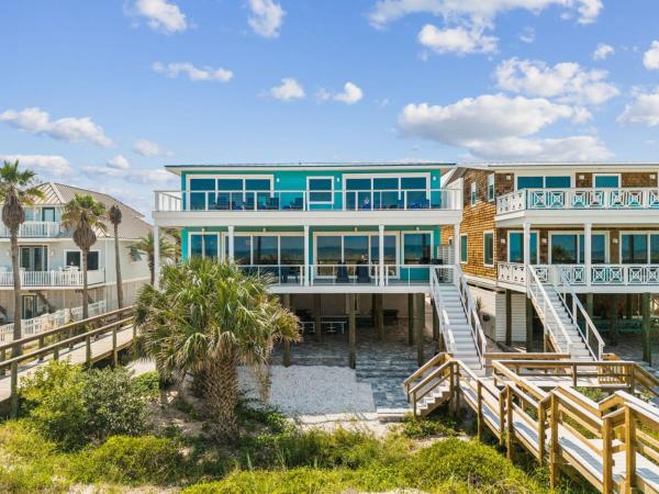 Fin And Tonic Oceanfront Beach House - Jacksonville, FL