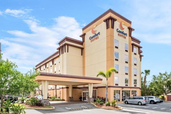 Comfort Suites Orlando International Airport - Orlando International Airport (MCO)