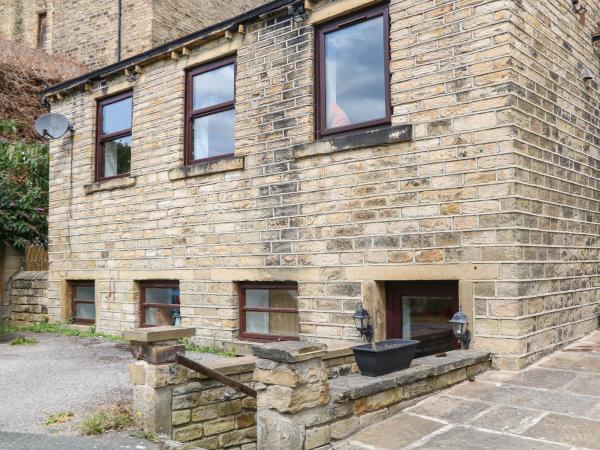 Half Under - Huddersfield
