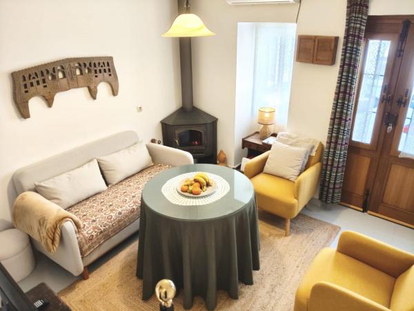 Casa Con Encanto En El Burgo - El Burgo