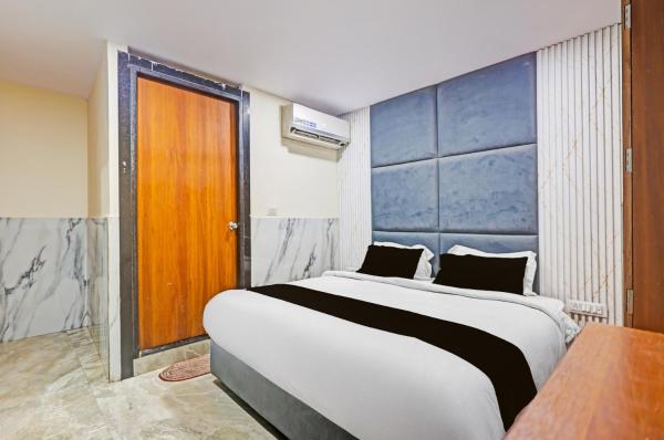 Townhouse Rau Circle Formerly Hotel U Turn & Restaurant - Pithampur