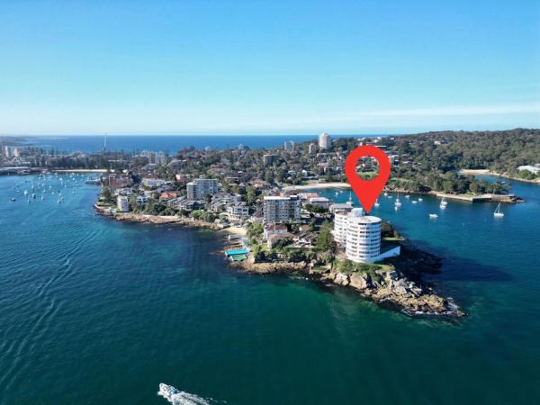 The Manly Coastal Views 2br, Parking - Collaroy