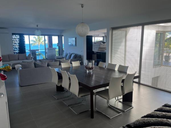 Mirage Plaza - Nouméa