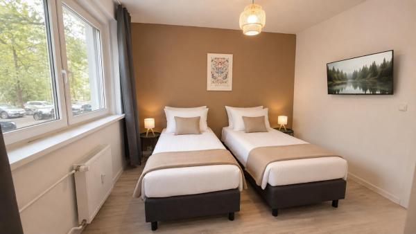 Apartment Für Berufstätige Mit 5 Einzelbetten, Smart Tv, Küche, Wifi, Balkon, Wama - Halle (Saale)