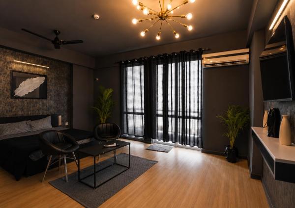 Dlf Relax Inn Stays - Lucknow