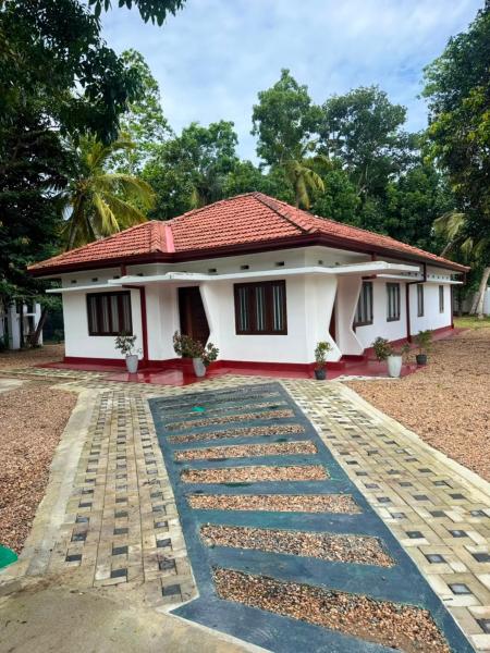 Joy Junction Denipitiya - Mirissa