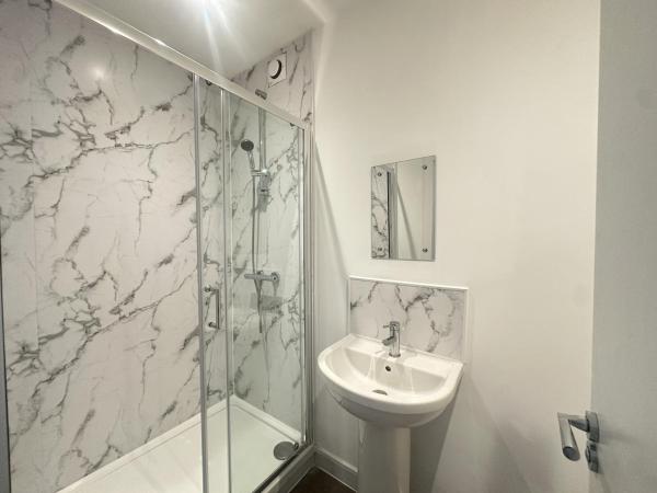 En-suite Room - Private Parking - Canterbury - S8 - Canterbury