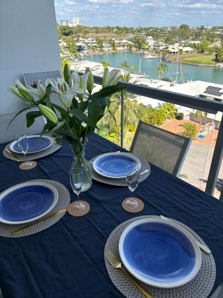 Luxury Living In Cullen Bay - Darwin