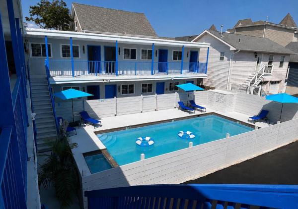 Coastal Blue Motel - Toms River, NJ