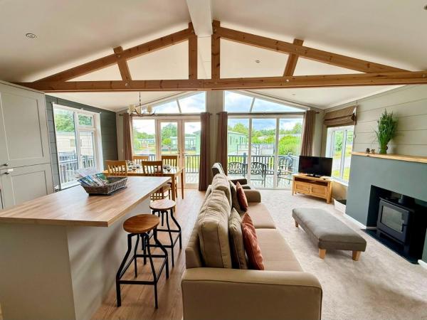 17 The Oaks - Lancashire