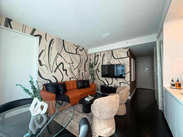 Modern Manhattan 1br Near One World Trade - Queens, NY
