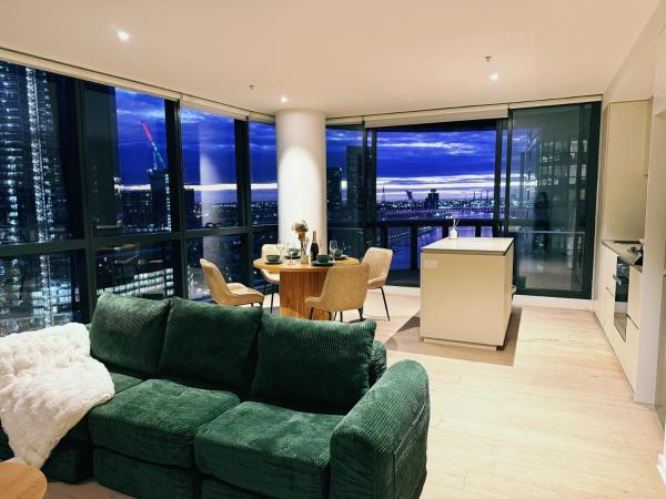 Panoramic Harbour City Views Luxe 2br Parking - ウィリアムズタウン